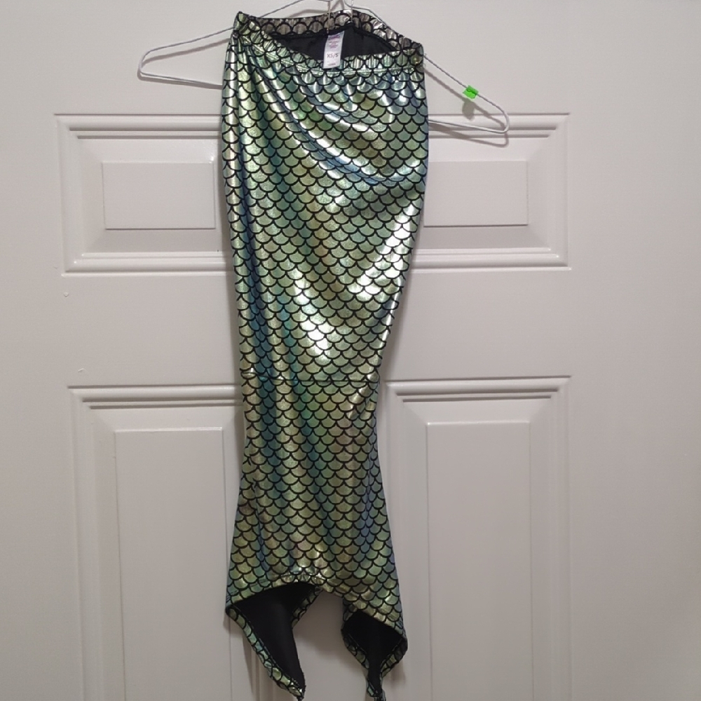 Justice Asymmetrical Skirt - Iridescent Green